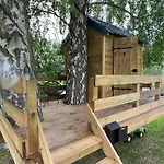 Luxurious 5-suite Near Deauville *