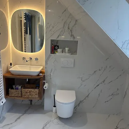Luxurious 5-suite Near Deauville Vauville