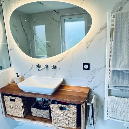 Luxurious 5-suite Near Deauville Vauville