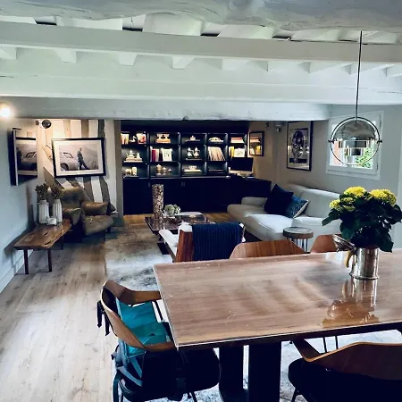 Luxurious 5-suite Near Deauville Villa *