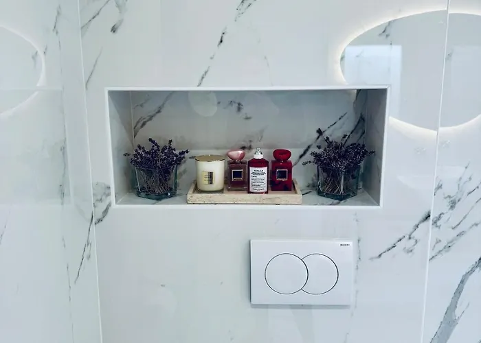 Luxurious 5-suite Near Deauville 别墅 *