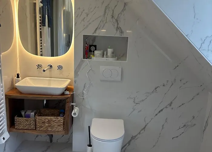 Luxurious 5-suite Near Deauville Vauville