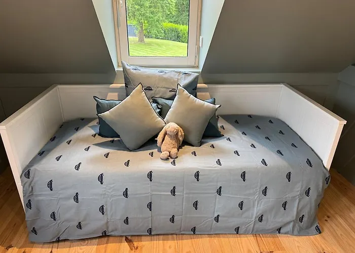 Luxurious 5-suite Near Deauville